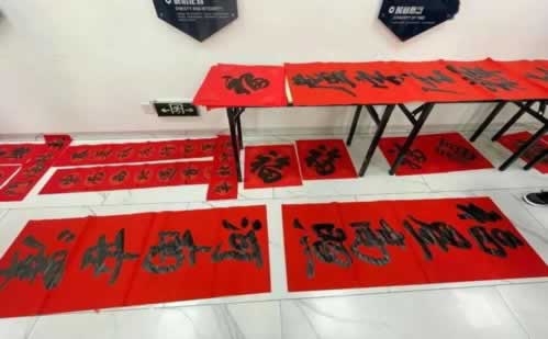 在黑网被黑流水不足不给提款.文章开头语（图）