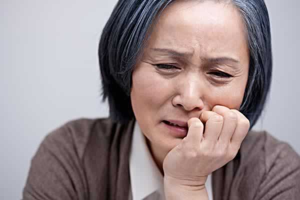 在网上遇到平台维护钱取不出来的情况该怎么呢应该怎么办（图）